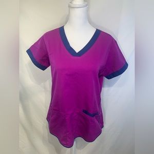 Scrub top